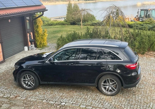 Mercedes-Benz GLC cena 123000 przebieg: 175000, rok produkcji 2017 z Białogard małe 56